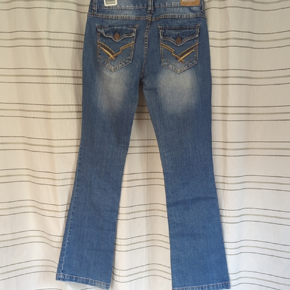 Vanity Women's Blue Jeans - Picture 4 of 6